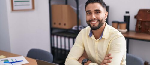 Un technicien ou webdesigner en formation